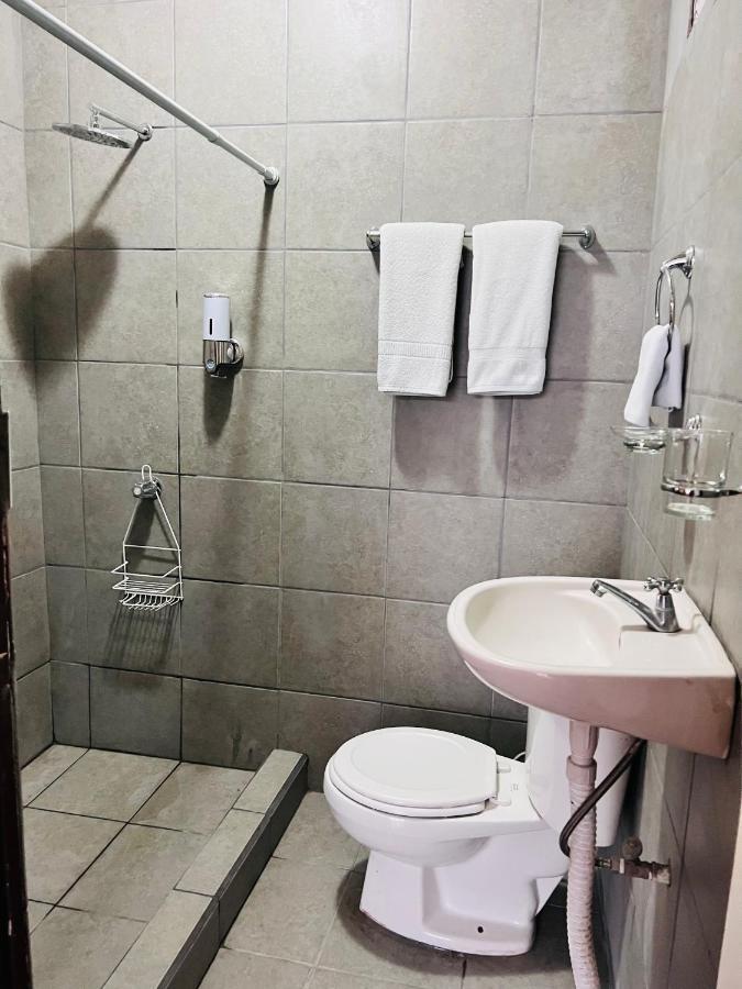 Hotel Adventure Lodge Хако Экстерьер фото
